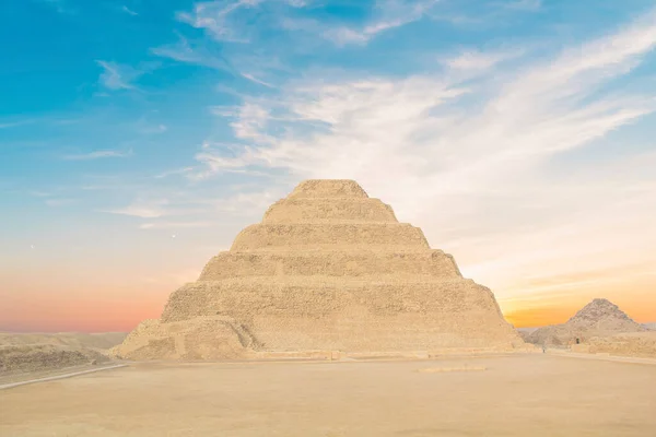 Pyramide Djoser Djeser Zoser Pyramide Étape Dans Nécropole Saqqara Egypte — Photo