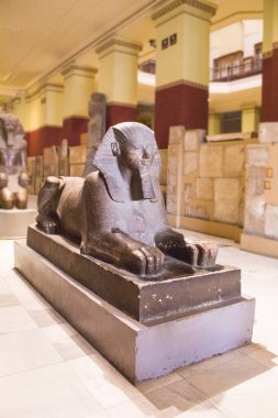 CAIRO, EGYPT - 29 Aralık 2021: Kahire, Mısır 'daki Mısır Müzesi' nde dünyaca ünlü antik sergiler