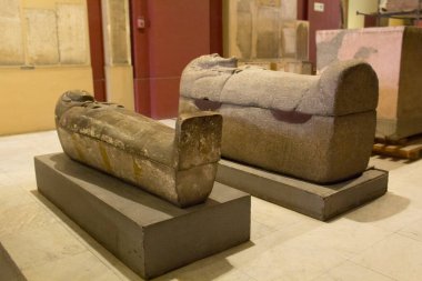 CAIRO, EGYPT - 29 Aralık 2021: Kahire, Mısır 'daki Mısır Müzesi' nde dünyaca ünlü antik sergiler