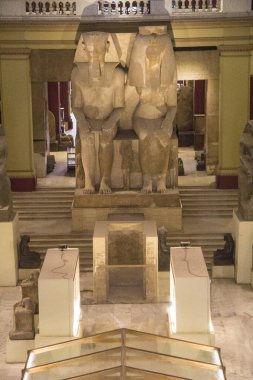 CAIRO, EGYPT - 29 Aralık 2021: Kahire, Mısır 'daki Mısır Müzesi' nde dünyaca ünlü antik sergiler