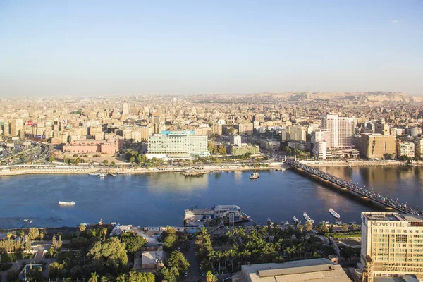 埃及开罗 2021年12月29日 从埃及开罗的开罗塔俯瞰开罗市中心和萨马利克岛的美景 — 图库照片