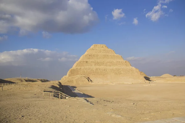 Djoser Piramidi Veya Djeser Zoser Veya Mısır Saqqara Mezarlığındaki Adım — Stok fotoğraf