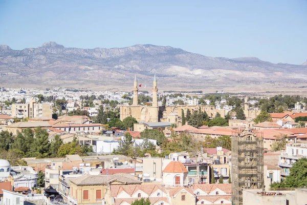 Hermosa Vista Parte Turca Ciudad Bandera Nicosia Chipre — Foto de Stock