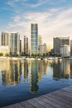 Beyrut, Lübnan 'daki Zaitunay Körfezi' nin güzel manzarası