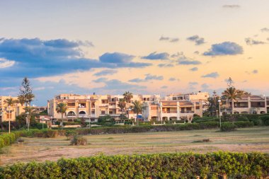 Alamein, Mısır 'ın merkezindeki limanın güzel manzarası