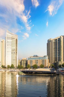 Beyrut, Lübnan 'daki Zaitunay Körfezi' nin güzel manzarası