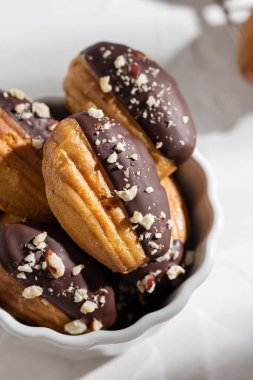 Madeleine cookies with dark chocolate
