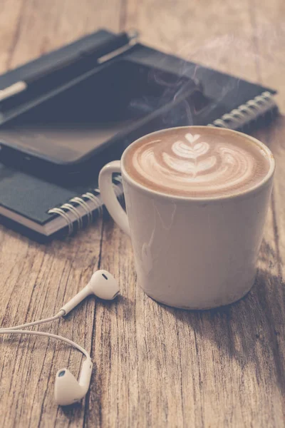 Late Arts Coffee Smart Phone — Zdjęcie stockowe