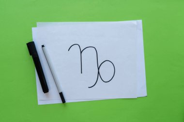 Kağıda çizilmiş burç burcu Oğlak 