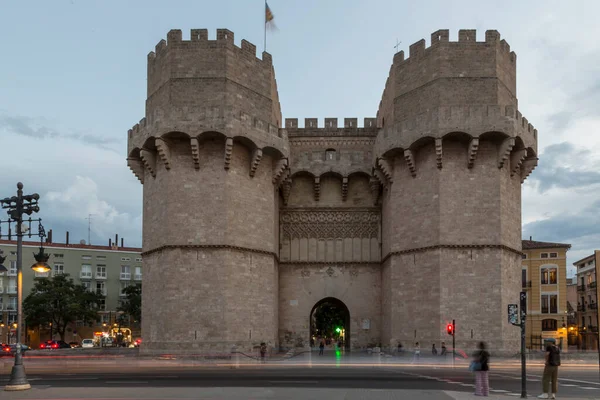Перед Входом Вежі Серрано Валенсії Середньовічний Монумент Типове Зображення Середземноморського — стокове фото