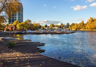 Bartolomeo En İyi Nehir Tatil Köyü, Dnipro Şehri, Ukrayna 