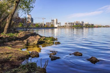 Manastır Adası, Aziz Niklas Kilisesi, T.G. Anıtı. Shevchenko, Dnipro, Ukrayna
