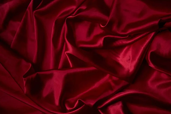 Kırmızıyla Örtülmüş Güzel Ipek Kumaş Saten Kumaş Dalgalarının Arka Planı — Stok fotoğraf