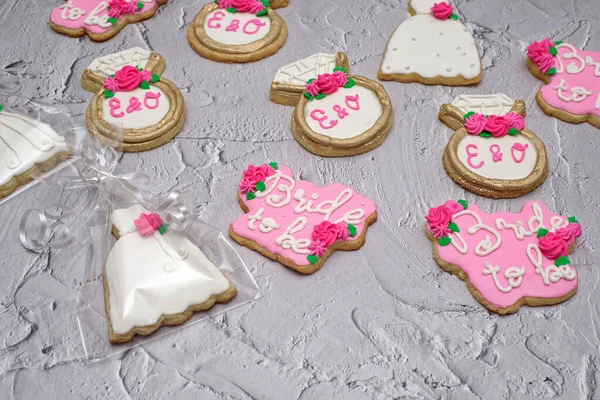 結婚祝いのために飾られたクッキー — ストック写真