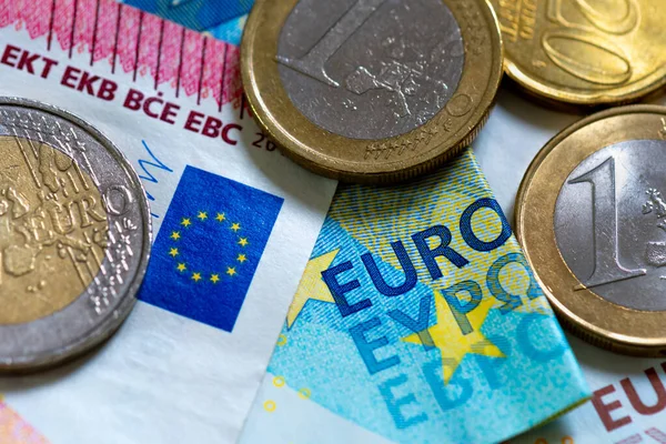 Európai Unió Készpénz Különböző Eurobankjegyek Érmék Részletezése Közelkép Euro Szóval — Stock Fotó