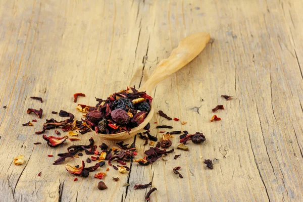 Wooden Spoon Dried Flower Berry Tea Old Wooden Background Close — Stockfoto