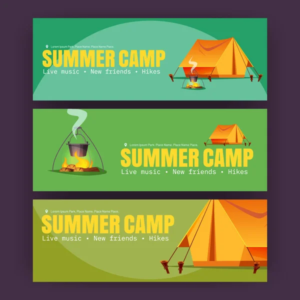 Sommercamp-Plakate mit Zelt, Lagerfeuer und Melone — Stockvektor