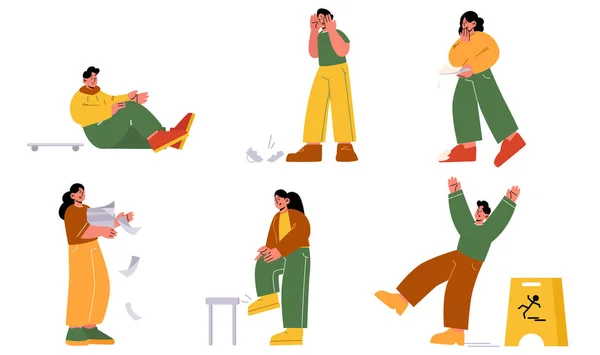 Clumsy people accidents, characters fall down — Vector de stock