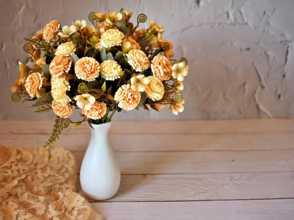 Artificial Yellow Rose Flowers Bouquet Vase Table Copy Space Text — стоковое фото