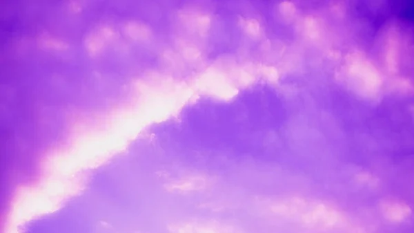 紫色的太阳和云彩的背景 墙纸彩虹色 添加文本或产品演示的卡片或海报甜甜的渐变背景空闲空间 — 图库照片