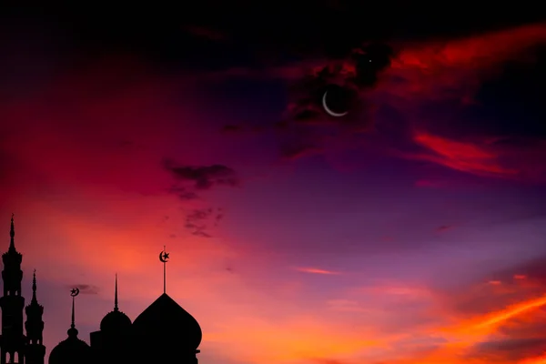 Мечети Купол Тени Сумерках Ночного Неба Красный Темно Черный Crescent — стоковое фото