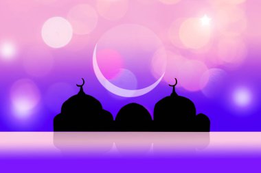 Ramazan, Kurban Bayramı, Muharram İslam dini sembolleri siluet cami kubbesi ve mor bokeh üzerinde hilal ay. Arapça, Kurban Bayramı, Mübarek Müslüman kavramı.