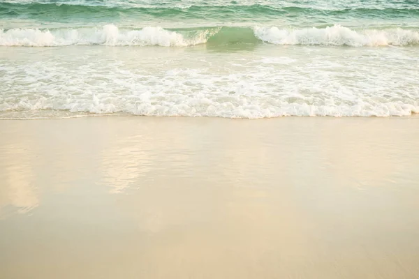 Wave Sand Background Coast Beautiful Texture Wavy White Foam Blue — Stockfoto