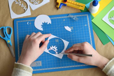 Tünel rehberi yapıyorum. Üç boyutlu tebrik kartı 