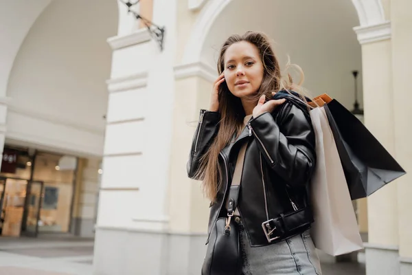 Young Woman Caucasian Appearance Bought Gifts Her Famil — Stock Photo, Image