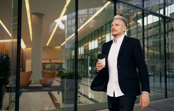 Geht Zur Arbeit Ein Geschäftszentrum Auf Der Straße Gute Laune — Stockfoto