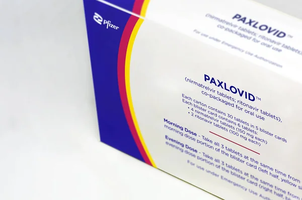 New York Usa January 2022 Pfizer Covid Paxlovid Treatment Box — Stock Photo, Image