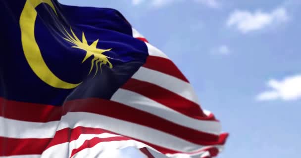 Деталь Государственного Флага Малайзии Размахивающего Ветром Ясный День Демократия Политика — стоковое видео