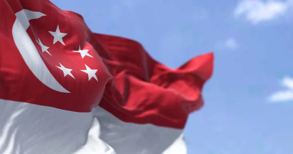 Detalle Bandera Nacional Singapur Ondeando Viento Día Claro Democracia Política — Foto de Stock