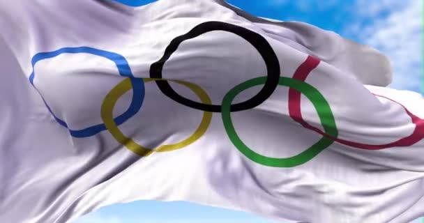 Baijing Chn February 2022 Білий Прапор Ятьма Олімпійськими Кільцями Пурхають — стокове відео