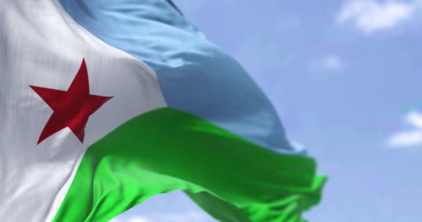 Detalj Den Nationella Flaggan Djibouti Vinka Vinden Klar Dag Djibouti — Stockvideo