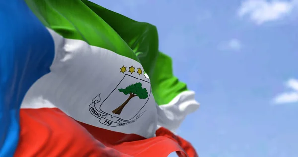 Detalhe Bandeira Nacional Guiné Equatorial Acenando Vento Dia Claro Guiné — Fotografia de Stock