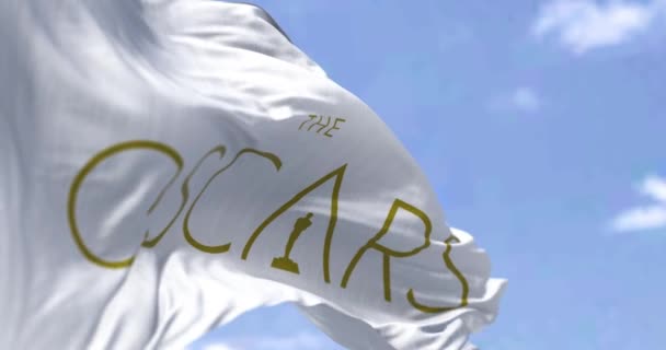 Hollywood Usa Mars 2022 Flaggan Med Academy Awards Logotyp Viftar — Stockvideo