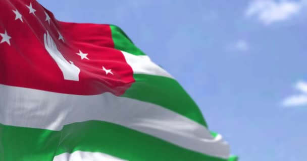 Szczegóły Flagi Narodowej Abchazji Machającej Wietrze Pogodny Dzień Abchazja Jest — Wideo stockowe