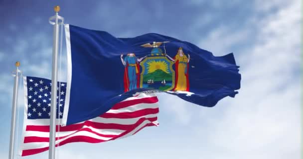 Bandera Del Estado Nueva York Ondeando Junto Con Bandera Nacional — Vídeos de Stock