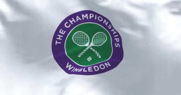 ロンドン イギリス 2022年4月 選手権ウィンブルドンの旗が風に揺れるのを閉じる ウィンブルドン選手権 Wimbledon Championship 毎年6月下旬に開催される主要なテニストーナメント — ストック動画