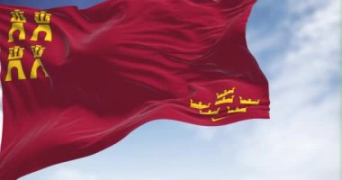 Murcia Bölgesi açık bir günde rüzgarda dalgalanır. Murcia Bölgesi, İspanya 'nın İber Yarımadası' nın güneydoğu kesiminde bulunan özerk bir yerleşim bölgesidir. Yavaş çekimde kusursuz döngü