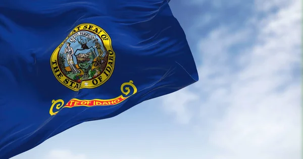 美国爱达荷州的国旗在风中飘扬 爱达荷州是美国太平洋西北地区的一个州 民主和独立 — 图库照片