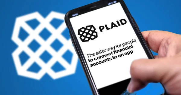 San Francisco Usa June 2022 Hand Holding Phone Plaid Homepage — Stock Photo, Image