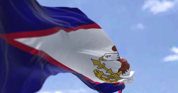 Американський Прапор Самоа Під Вітром Ясний День American Samoa Невключена — стокове відео