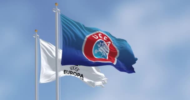Πράγα Τσεχία Ιούλιος 2022 Σημαίες Την Uefa Και Uefa Europa — Αρχείο Βίντεο