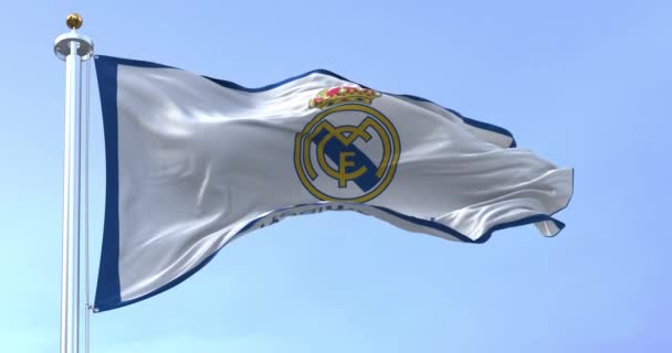 Madrid Spain June 2022 Flag Real Madrid Waving Wind Clear — Stockvideo