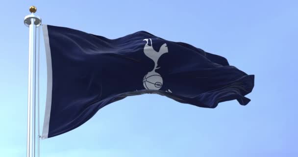 London May 2022 Flag Tottenham Hotspur Club Waving Wind Clear — Stok Video