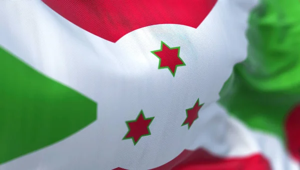 Burundi Ulusal Bayrağının Rüzgarda Dalgalanırken Yakın Plan Görüntüsü Burundi Cumhuriyeti — Stok fotoğraf