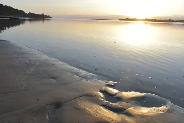 Красивый Восход Солнца Берегу Озера — стоковое фото