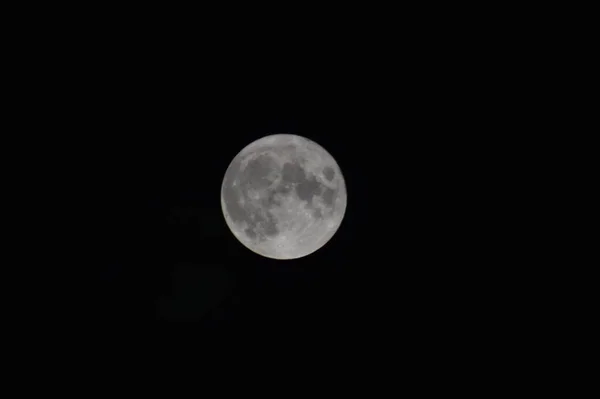 Lua Cheia Céu Escuro Preto Tempo Noite — Fotografia de Stock